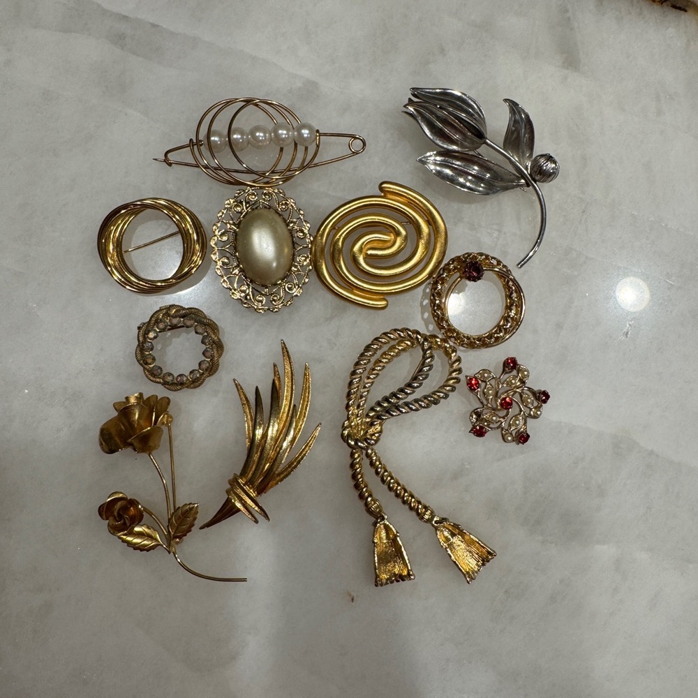 Gold and Silver Spiral Leaf Floral Brooch Set